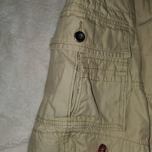 Levi's cargo shorts sz 31 - Picture 2 of 4